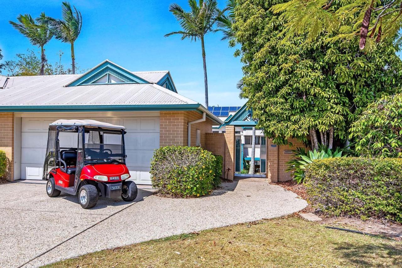 Sunshine Villa @ Sanctuary Cove Hope Island Exterior photo